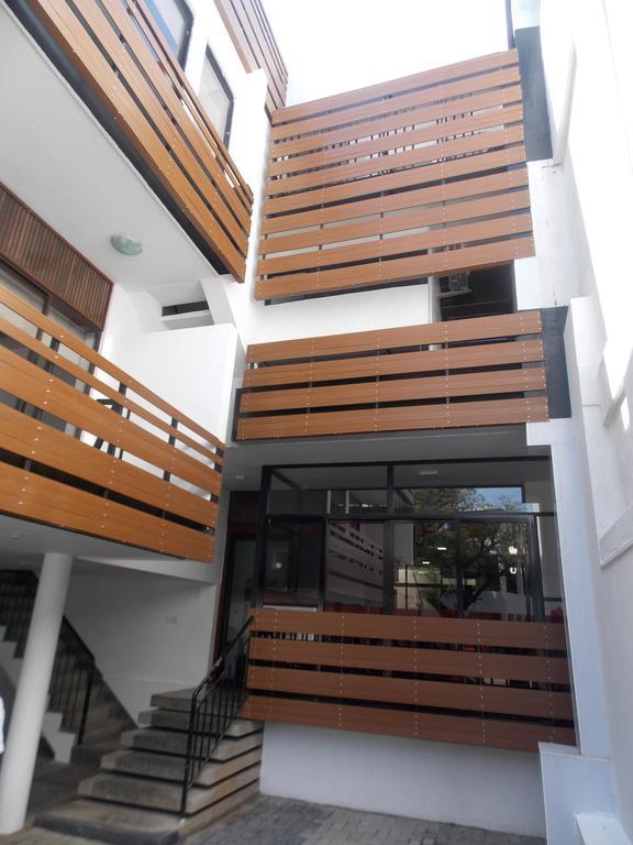 Casons B&B โคลอมโบ ภายนอก รูปภาพ