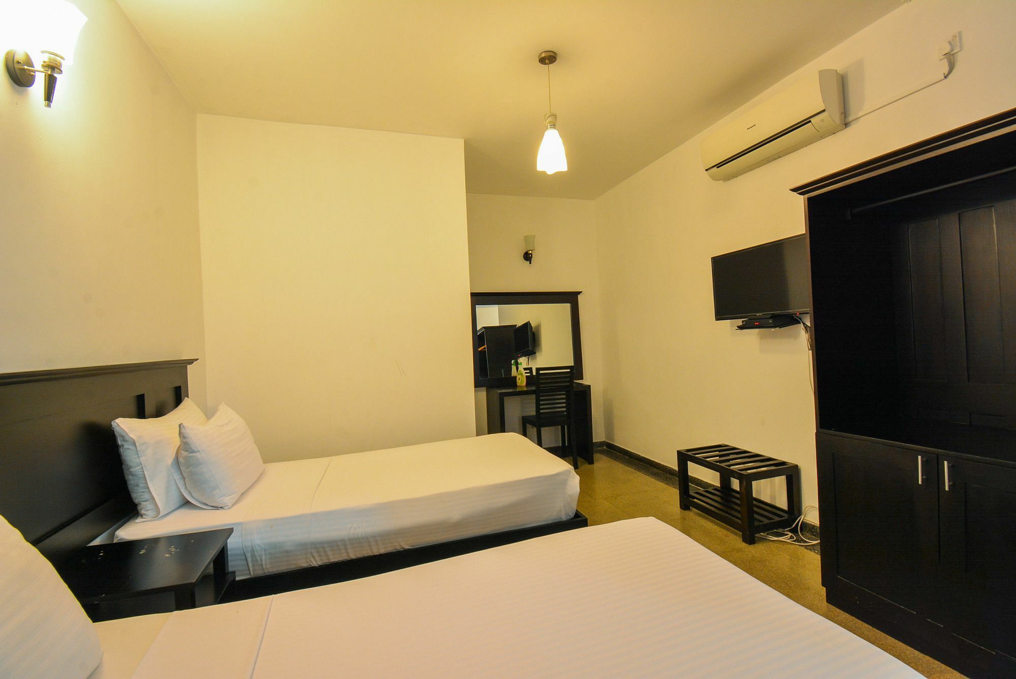 Casons B&B โคลอมโบ ภายนอก รูปภาพ