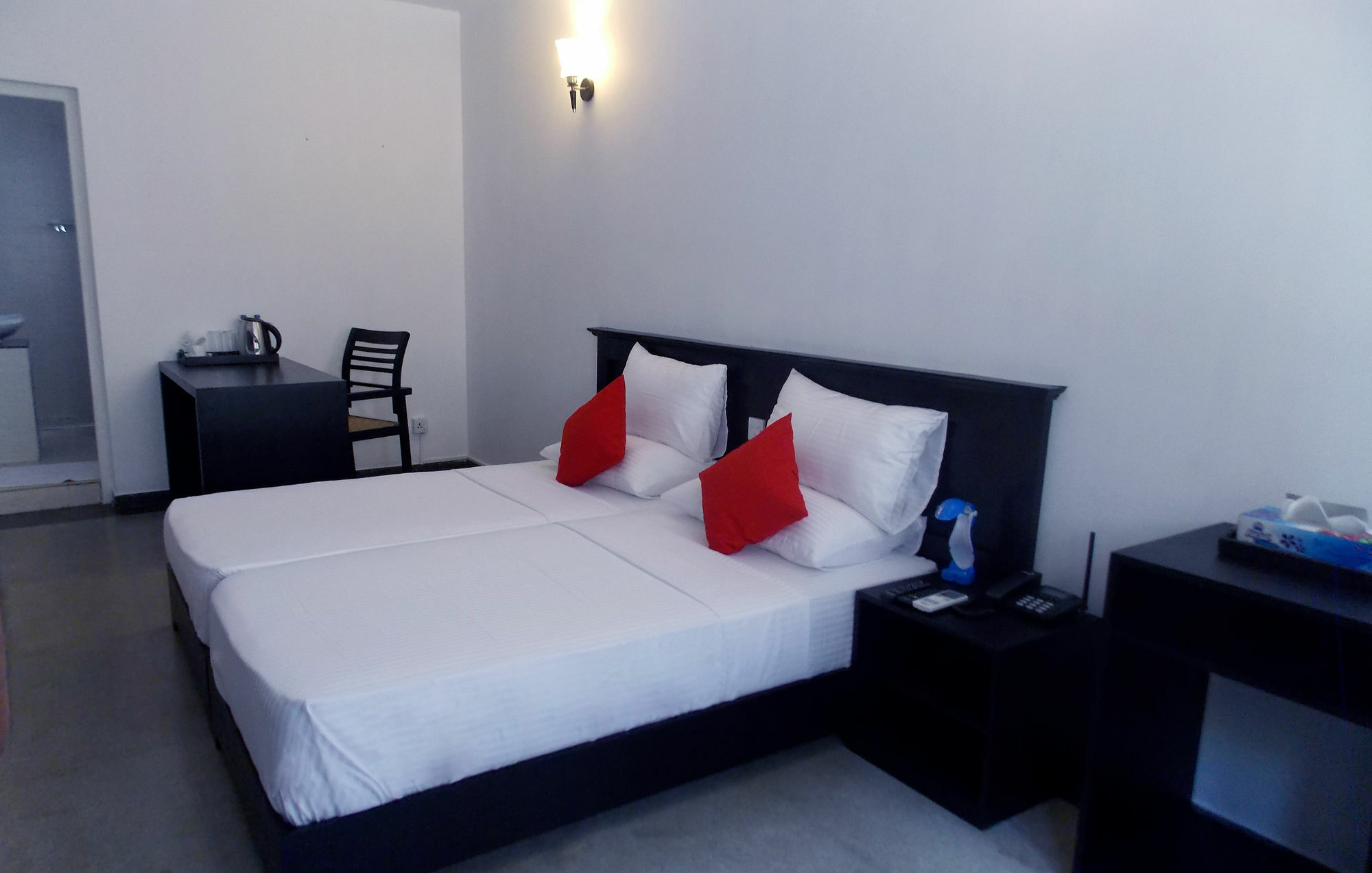 Casons B&B โคลอมโบ ภายนอก รูปภาพ
